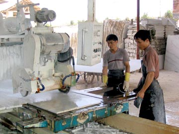 石材產業成為鐘山縣新的經濟增長點