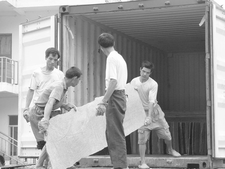 鐘山縣燕塘鎮(zhèn)做大做強(qiáng)石材加工業(yè) 鐘山縣燕塘鎮(zhèn)做大做強(qiáng)石材加工業(yè)