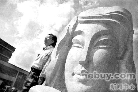湖南雕塑家奪得馬丁·路德·金石雕創作權