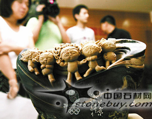 石雕福娃 亮相杭州