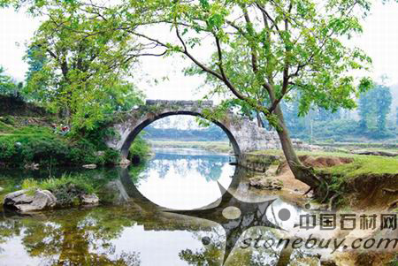 古單孔石拱橋被列為花溪文物