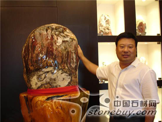 施勝郞：以石會友樂此生