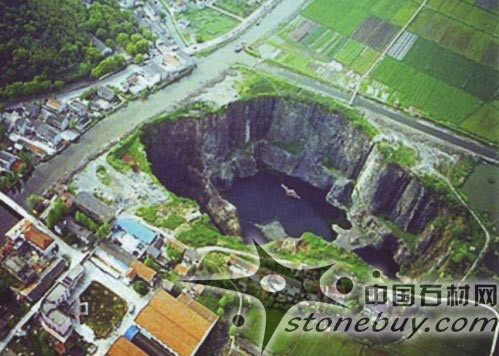 石材礦山中的五星級酒店
