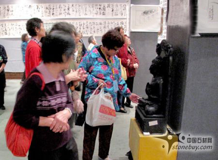 江蘇佛教界在滬開設石雕書畫展 構建兩地文化橋梁