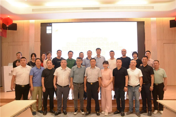 南安市石材協(xié)會(huì)與廈門市霞浦商會(huì)開展座談交流活動(dòng)