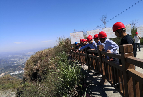 福建省應(yīng)急管理廳領(lǐng)導(dǎo)赴福鼎玄武巖礦山開展督導(dǎo)檢查安全生產(chǎn)工作